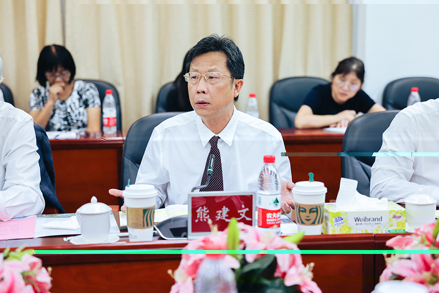 熊建文副校長發言.jpg